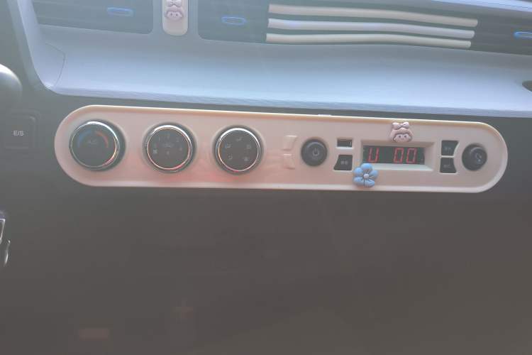 Used Wuling Hongguang MINIEV 2022 Easy Version Lithium Iron Phosphate