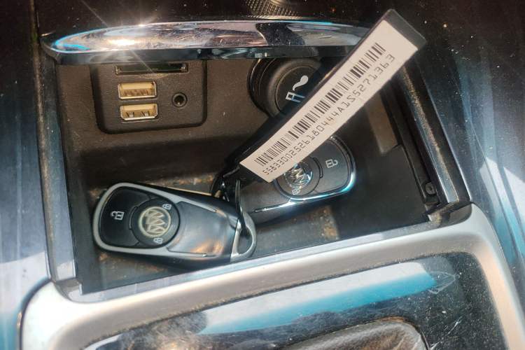 Used Buick GL6 2019 18T 6-Seater Connected Luxury Version China VI Standard
