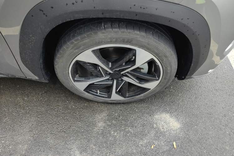 Used  L7 2023 1.5T 115 km Starship