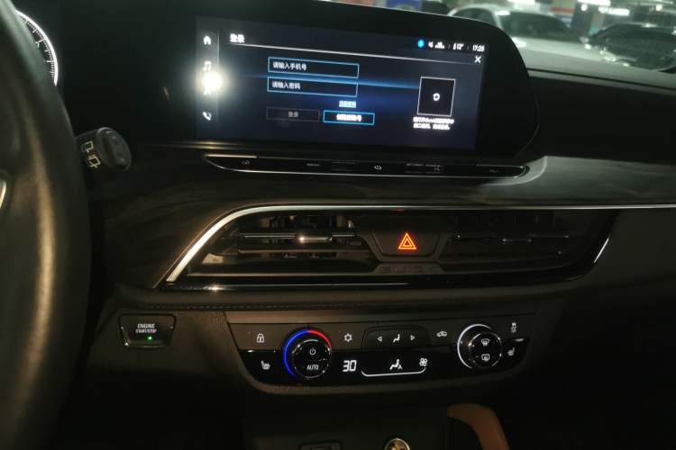 Used Buick GL6 2021 323T Mild Hybrid Connect Luxury Model
