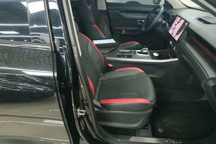 Used JETOUR Dashing 2024 1.5T DCT Longteng Edition PRO
