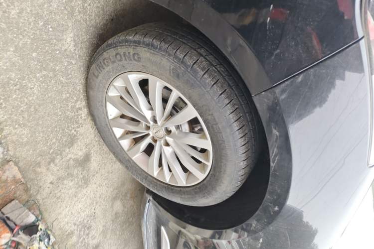 Used Zotye SR9 2017 2.0T Manual "Ultimate Road" Edition
