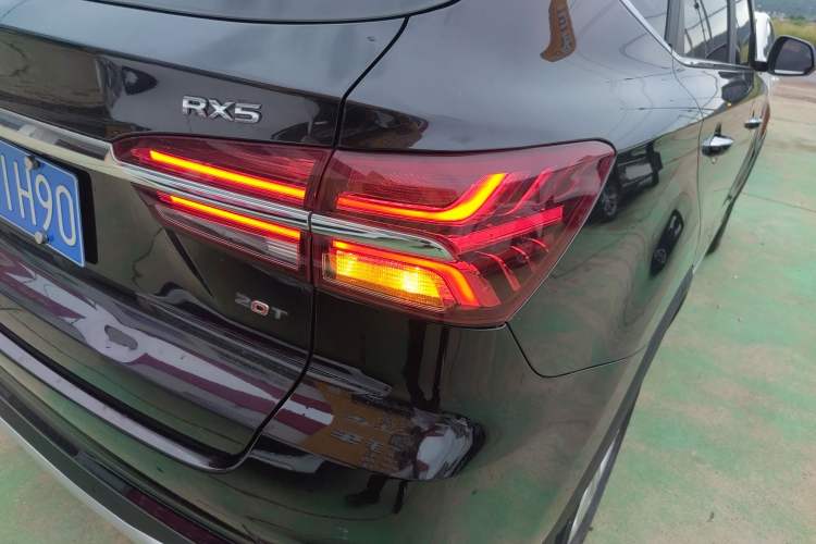 Used Roewe RX5 2018 20T Two-Wheel Drive Automatic Flagship Edition
