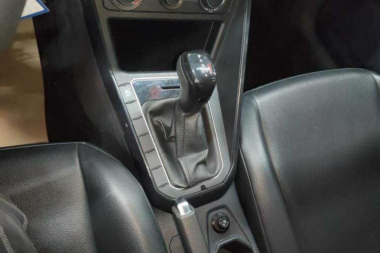 Used Volkswagen Lavida 2023 New Rui 1.5L Automatic New Yi Edition