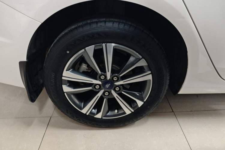 Used Ford Escort 2021 1.5L Automatic Diamond Edition