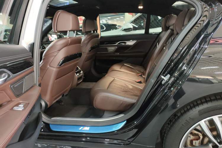Used BMW 7 Series 2019 730Li M Sport Package

