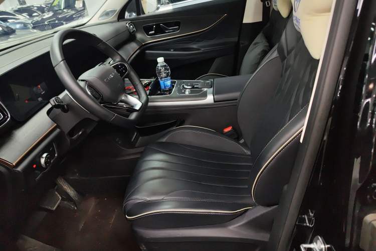 Used Chery Tiggo 9 2023 2.0T Dual-Clutch Two-Wheel Drive Leading Edition 5 Seats