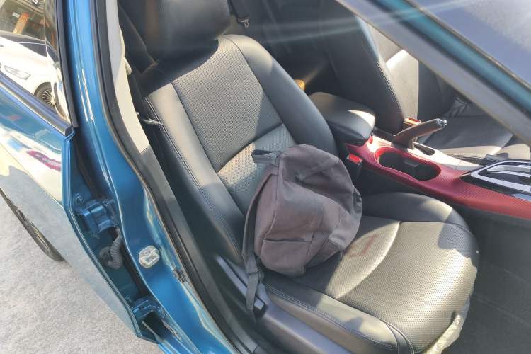 Used Nissan Lannia 2016 1.6L CVT Smart Cool Edition
