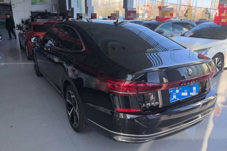 Used Volkswagen Passat 2023 Restyled 330TSI Starry Luxury Edition
