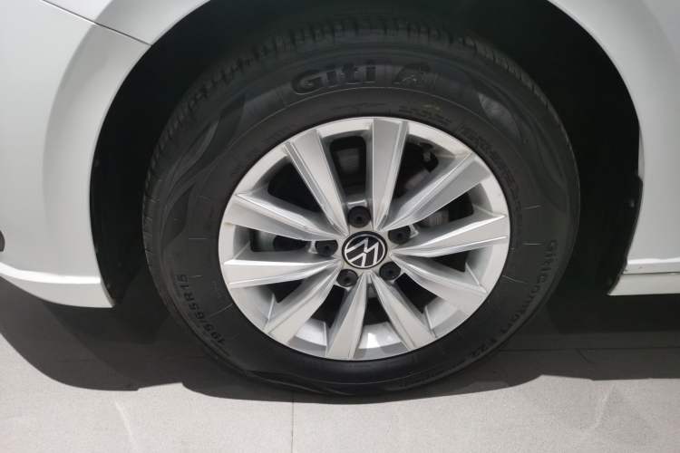 Used Volkswagen Lavida 2023 Revised 1.5L Automatic DeYi Edition