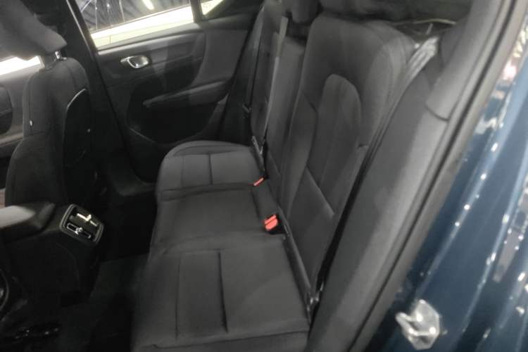 Used Volvo XC40 2021 T4 4x4 SmartDrive Fashion Edition
