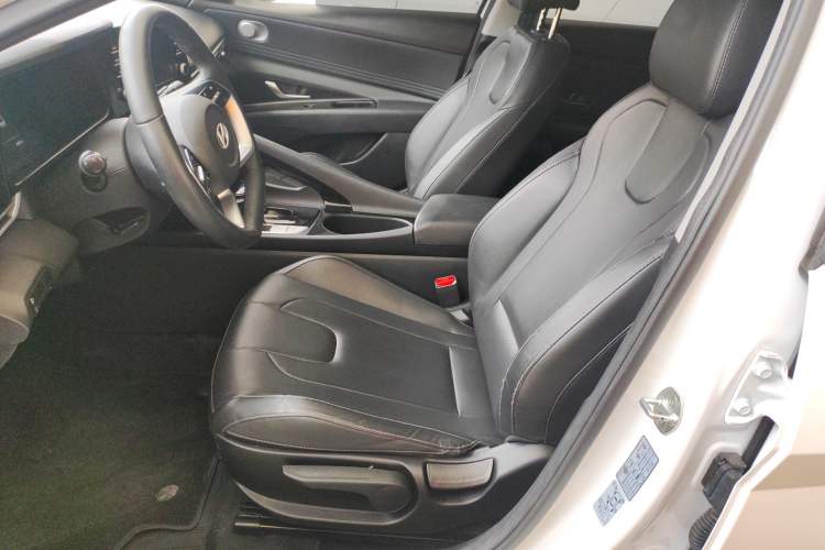 Used Hyundai Elantra 2023 1.5L CVT GLX Elite Edition