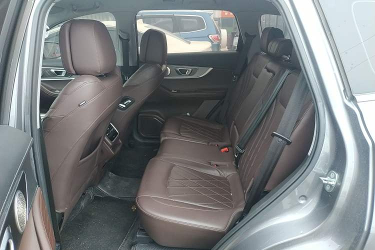 Used Chery Tiggo 8 PRO 2024 Champion Edition 290T Two-Wheel Drive Peak Version 7 Seats