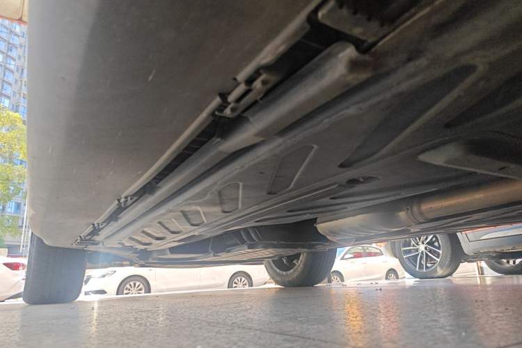 Used Mercedes-Benz GLC 2019 GLC 260 L 4MATIC Dynamic Model
