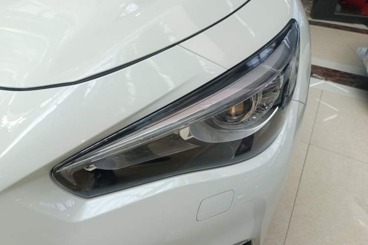 Used Infiniti Q50L 2018 2.0T Enjoyment Version China VI Standard
