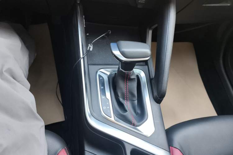 Used Geely Auto Vision X3 2021 PRO 1.5L CVT Deluxe Model
