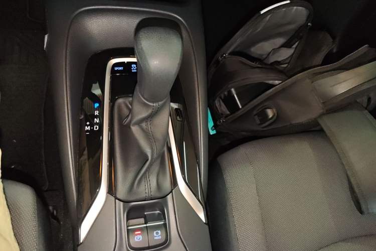 Used Toyota Corolla 2019 1.2T S-CVT GL Pioneer Edition
