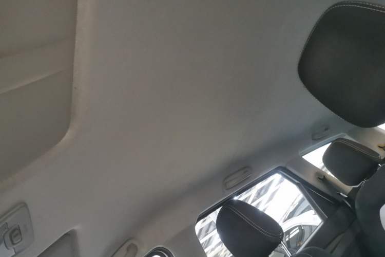 Used Wuling Hongguang S3 2019 1.5L Manual Standard Version China VI Standard
