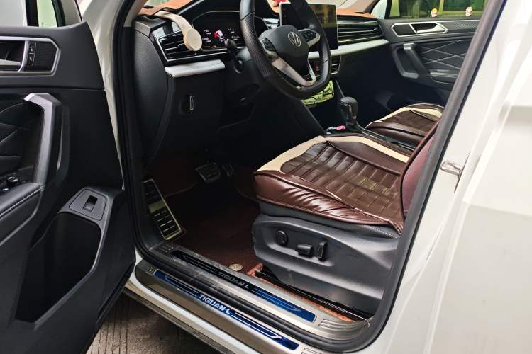 Used Volkswagen Tiguan L 2024 330TSI Automatic Two-Wheel Drive R-Line Enhanced Edition