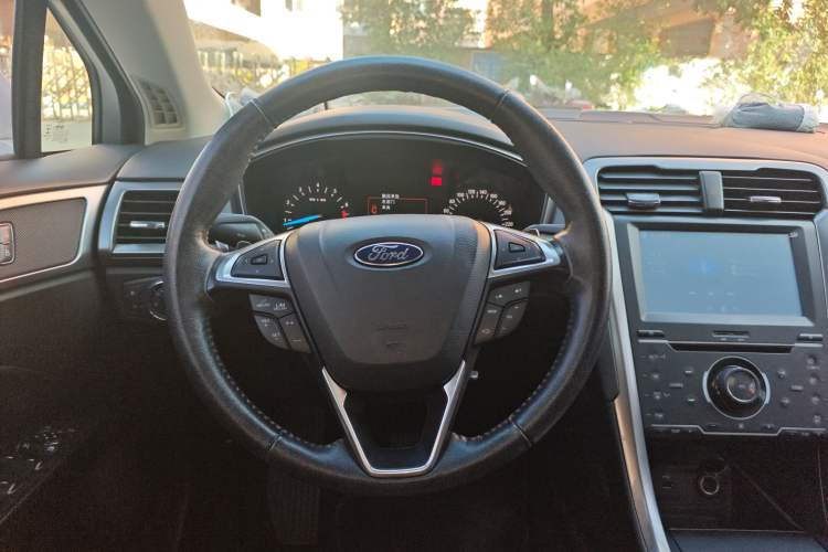 Used Ford Mondeo 2017 EcoBoost 180 Stylish Model
