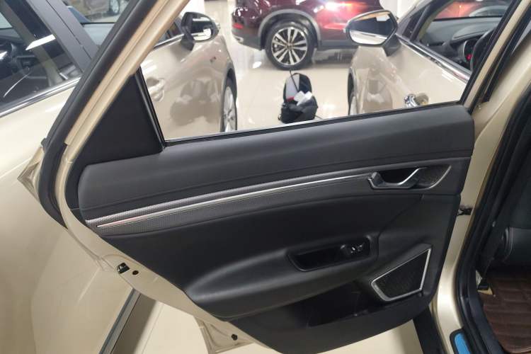 Used Geely Auto Emgrand GS 2016 Elegant Edition 1.8L Automatic LingShang Model
