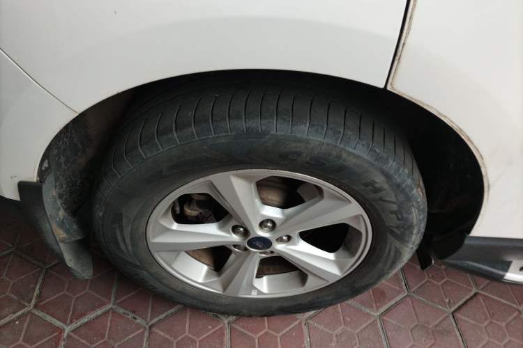 Used Ford Edge 2018 EcoBoost 245 Two-Wheel-Drive Titanium 5-Seater China V Standard
