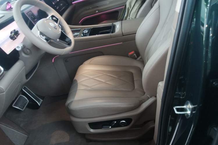 Used Hima AITO M9 2024 Range-Extended Max Edition 42 kWh 5-Seater Version