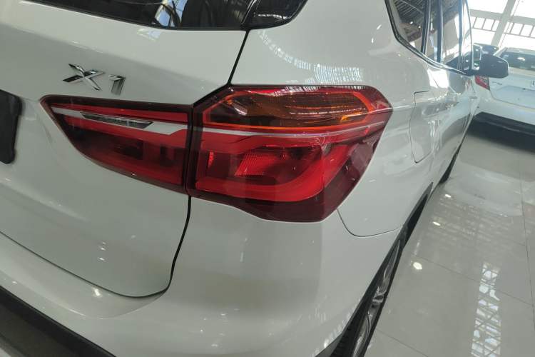 Used BMW X1 2016 xDrive20Li Luxury Model
