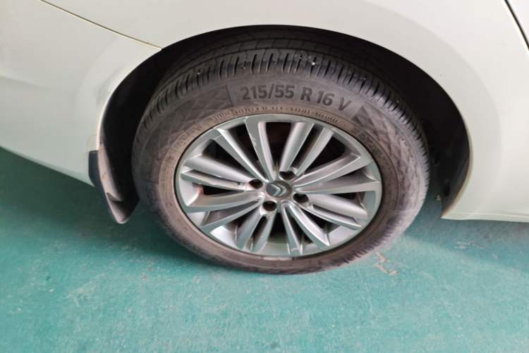 Used Citroen C4L 2015 1.2T Automatic Prestige Edition
