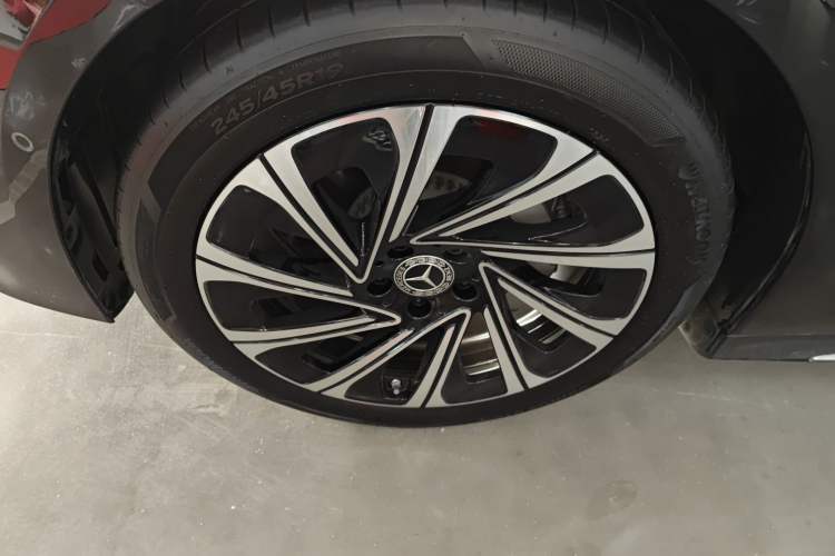 Used Mercedes-Benz E-Class 2024 E 300 L Luxury Model
