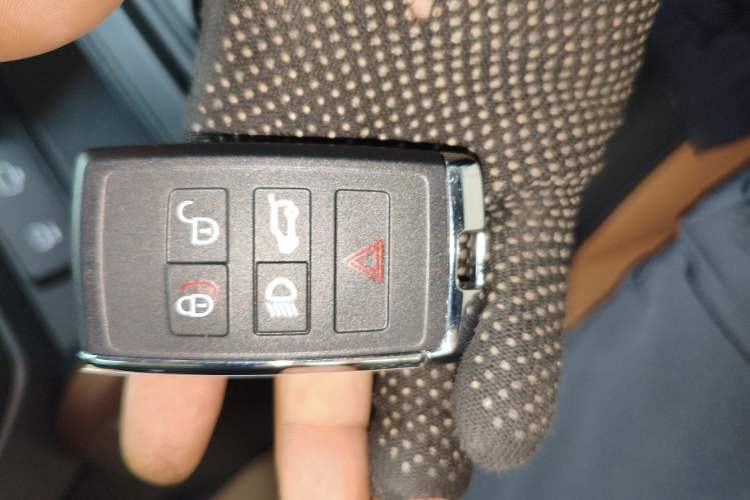 Used Land Rover Defender 2024 110 3.0T P400 X-DYNAMIC HSE
