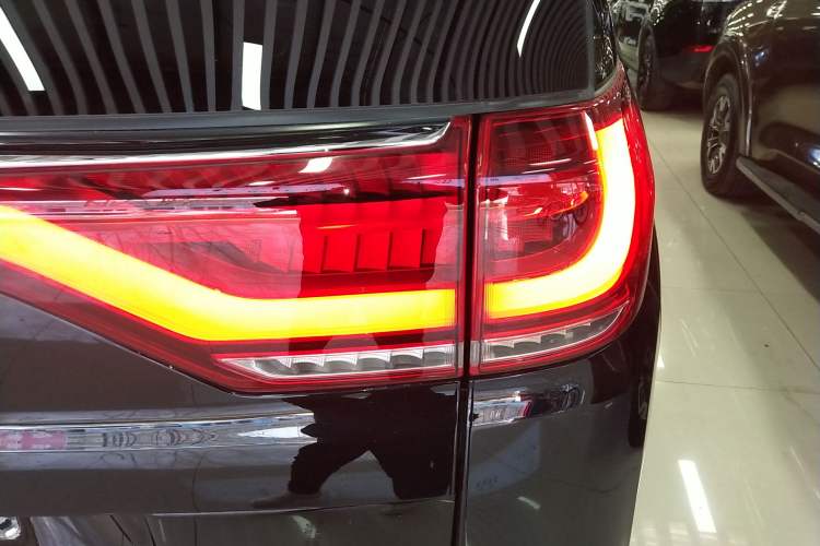 Used GAC Trumpchi M8 2021 Lingxiu Series 390T Deluxe Edition