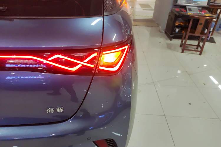 Used BYD Dolphin 2025 420km Free Edition
