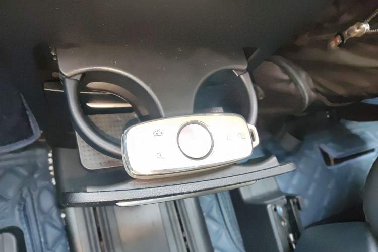 Used Roewe iMAX8 2022 400TGI Prestige Edition
