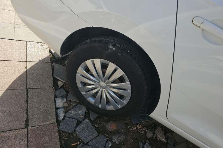 Used Volkswagen Santana 2016 1.4L Manual Fashion Edition
