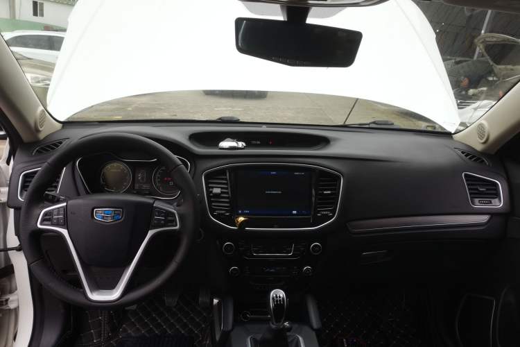 Used Geely Auto Vision X6 2016 1.8L Manual Luxury Model