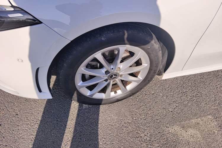 Used Mercedes-Benz A-Class 2022 Restyled A 200 L Sport Sedan Fashion Version
