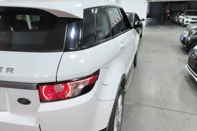 Used Land Rover Range Rover Evoque 2015 2.0T Five-Door Fashion Edition
