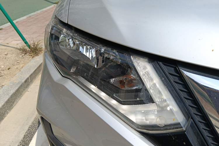 Used Nissan X-Trail 2017 2.0L CVT Comfort Edition 2WD
