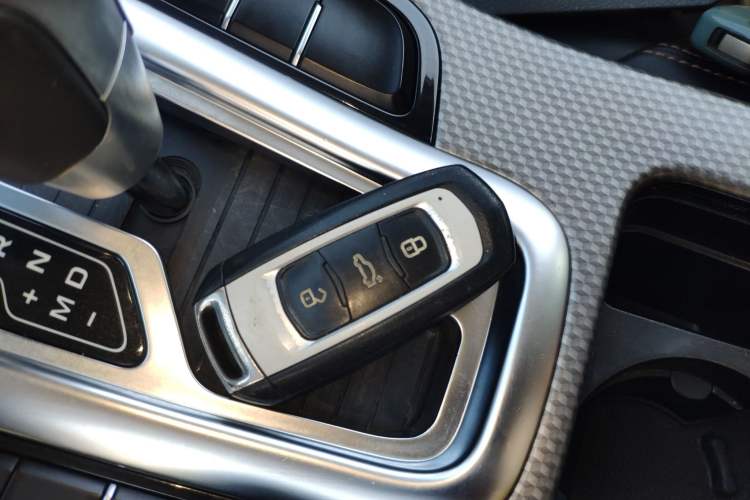 Used Geely Auto Emgrand GS 2016 Elegant Edition 1.3T Automatic ZhenShang Model