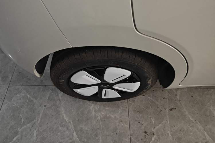 Used Wuling Hongguang MINIEV 2025 Four-Door Version Advanced Edition