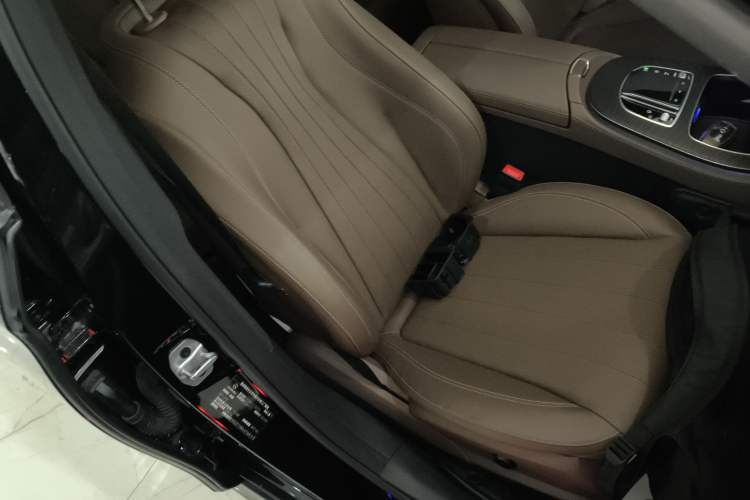 Used Mercedes-Benz E-Class (Import) 2020 E 260 Sport Edition