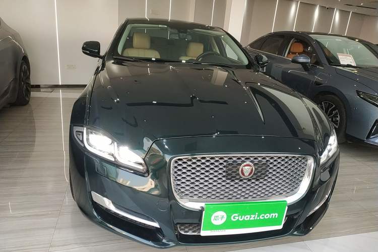 Used Jaguar XJ 2016 XJL 3.0 SC Two-Wheel-Drive Elegant Business Edition
