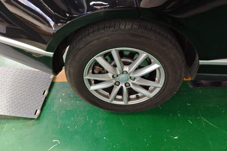 Used Land Rover Range Rover Sport 2018 3.0T Gasoline HSE Dynamic Canadian Edition
