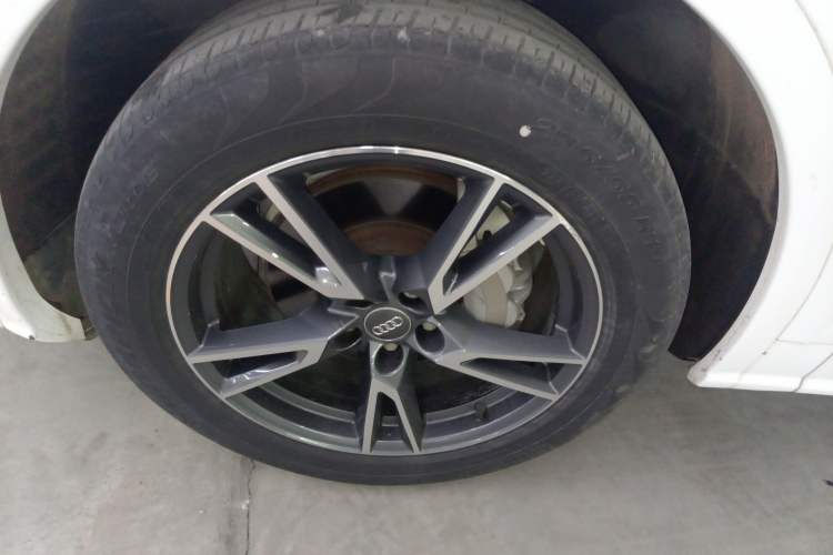 Used Audi Q5L 2020 Updated 40 TFSI Prestige Fashion Edition