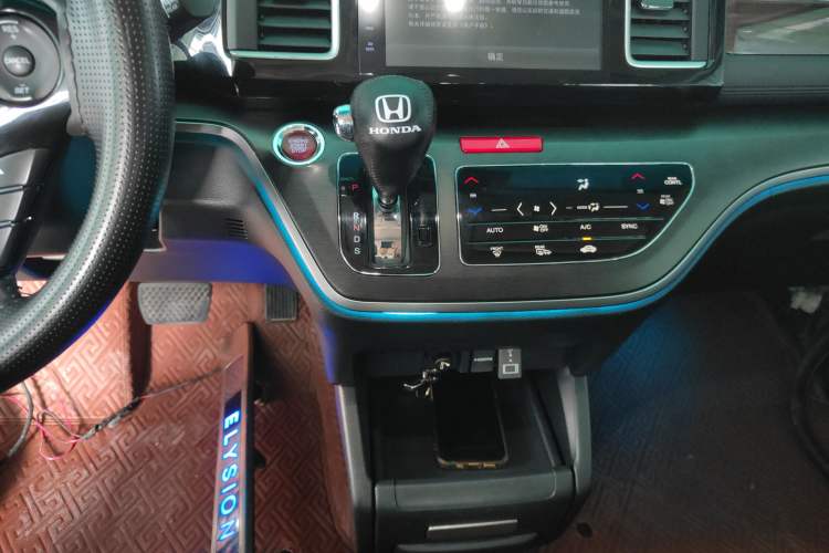 Used Honda Elysion 2016 2.4L Luxury Edition