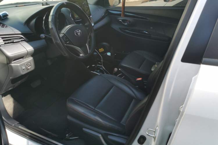 Used Toyota YARiS L 2021 X-Trail X 1.5L CVT Prestige Edition
