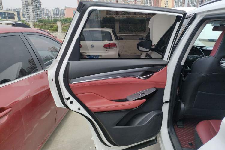 Used Changan CS75 PLUS 2022 Classic Edition 1.5T Automatic Pioneer Model
