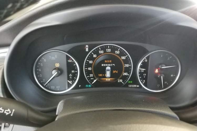 Used Buick Envision 2018 28T Four-Wheel Drive Luxury Model
