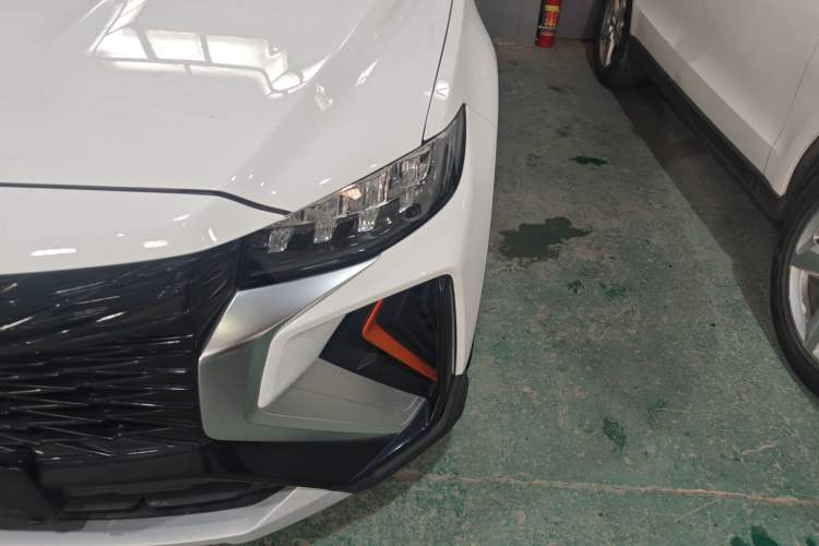 Used Geely Auto Emgrand X7 Sport 2022 Boyue X 1.8TD DCT ZhiZun Edition
